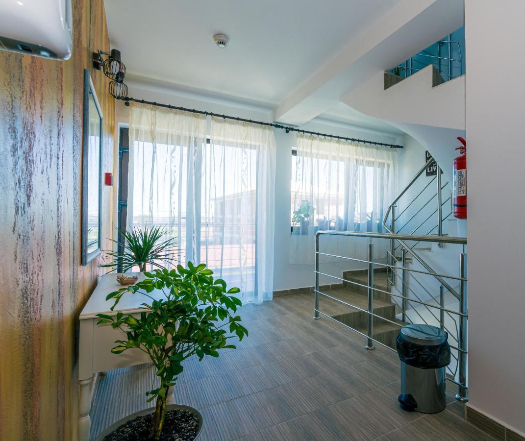ホテル Casa In Culori ヴァマ・ヴェケ エクステリア 写真